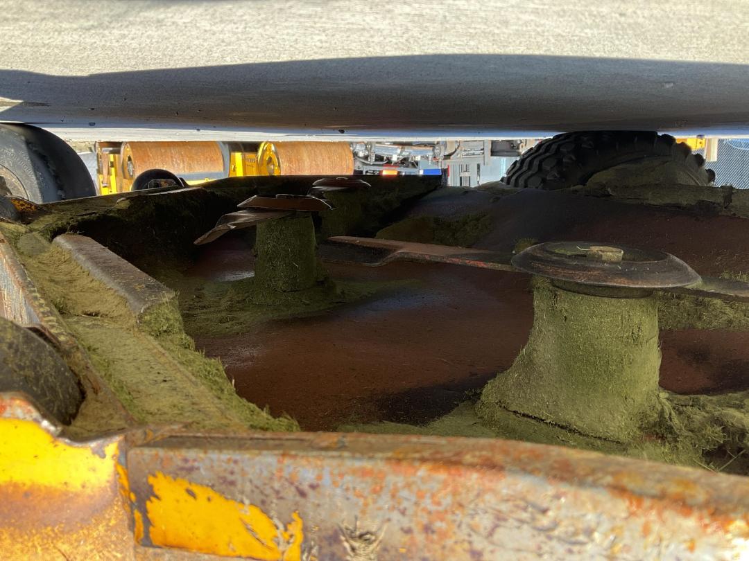 Photo '15' of Hustler Super Z HyperDrive 60RD 941336EX Mower