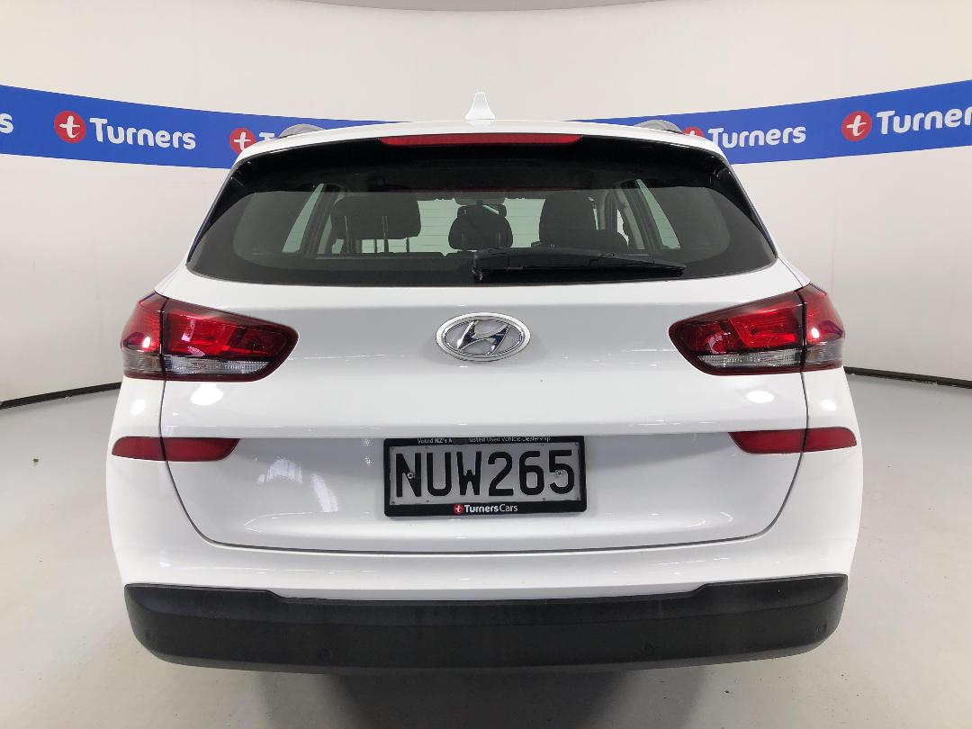 Photo '6' of Hyundai I30