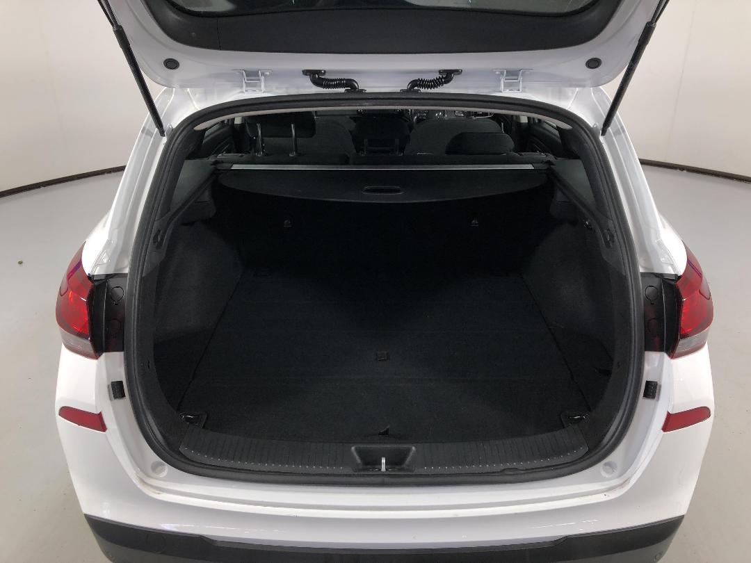 Photo '14' of Hyundai I30