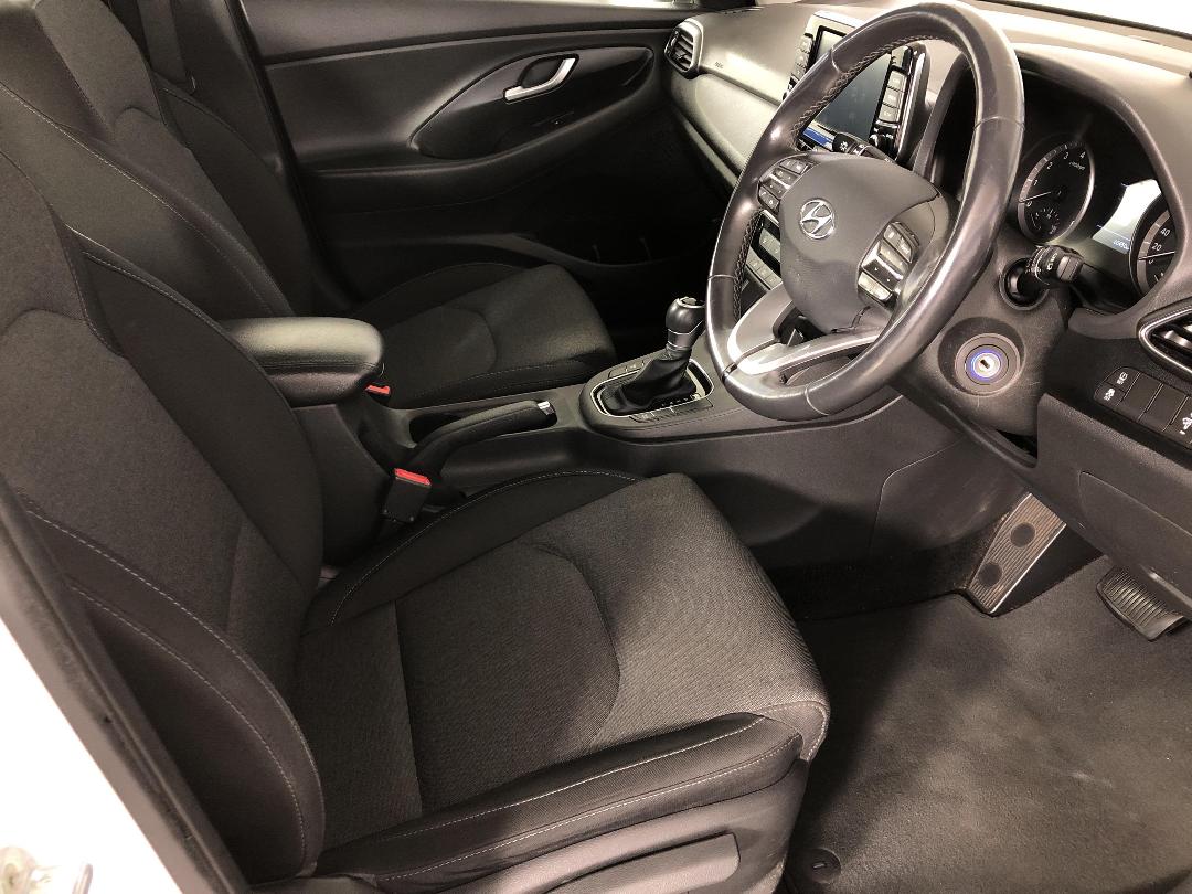 Photo '16' of Hyundai I30