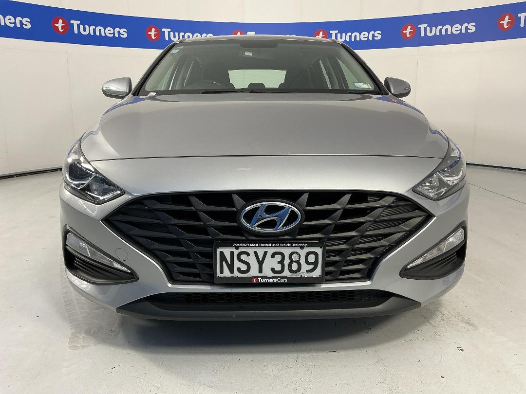 Photo '2' of Hyundai I30 Photo '2' of Hyundai I30