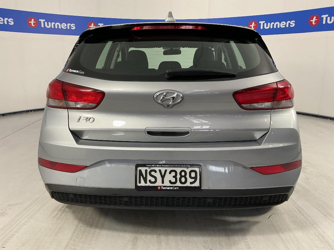 Photo '6' of Hyundai I30 Photo '6' of Hyundai I30