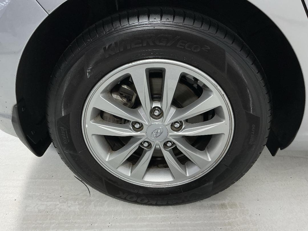 Photo '12' of Hyundai I30 Photo '12' of Hyundai I30