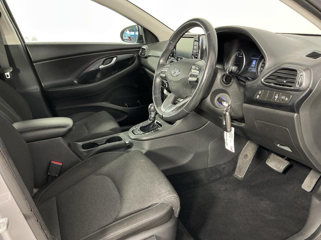 Photo '16' of Hyundai I30 Photo '16' of Hyundai I30