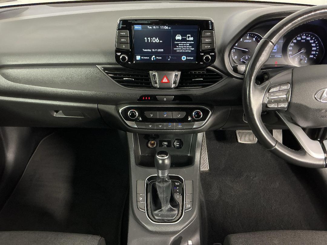 Photo '18' of Hyundai I30 Photo '18' of Hyundai I30