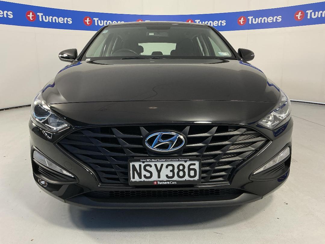 Photo '2' of Hyundai I30 Photo '2' of Hyundai I30