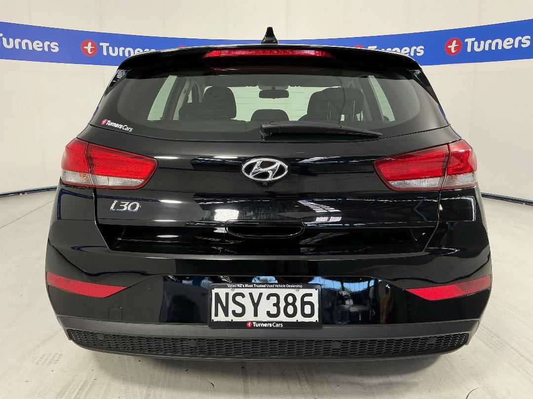 Photo '6' of Hyundai I30 Photo '6' of Hyundai I30