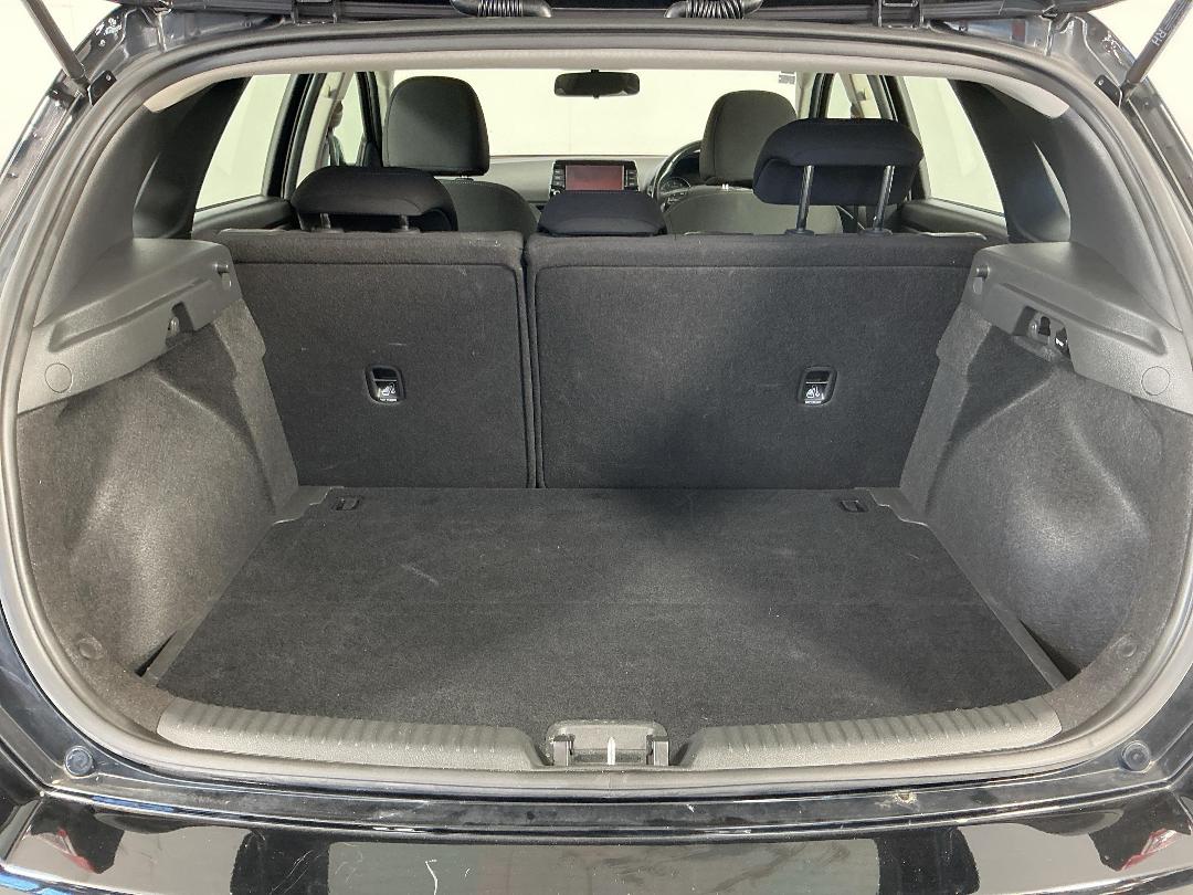 Photo '14' of Hyundai I30 Photo '14' of Hyundai I30