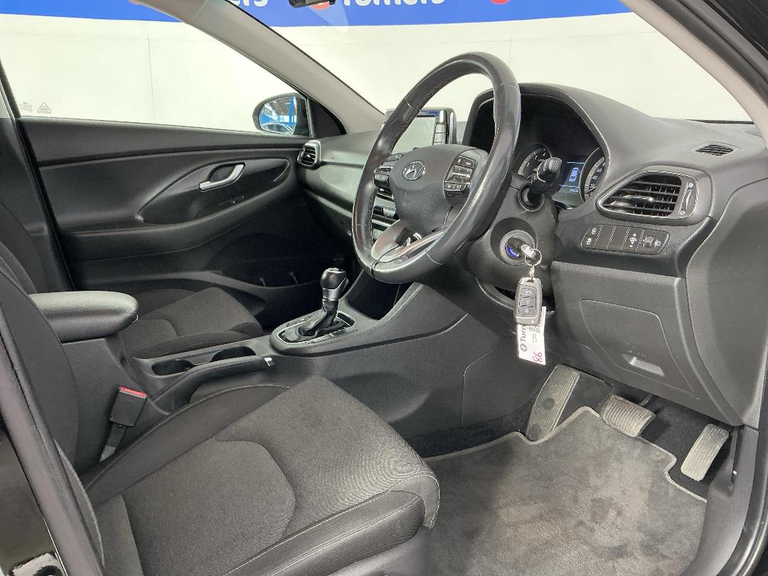 Photo '16' of Hyundai I30 Photo '16' of Hyundai I30