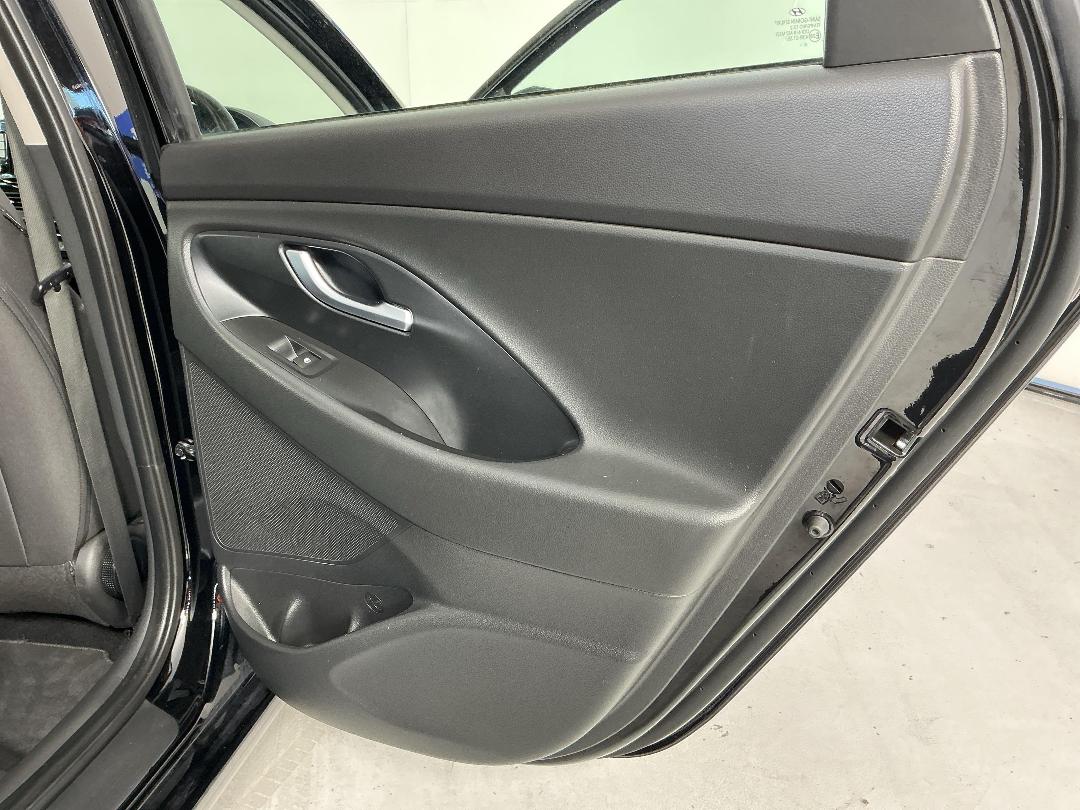 Photo '19' of Hyundai I30 Photo '19' of Hyundai I30