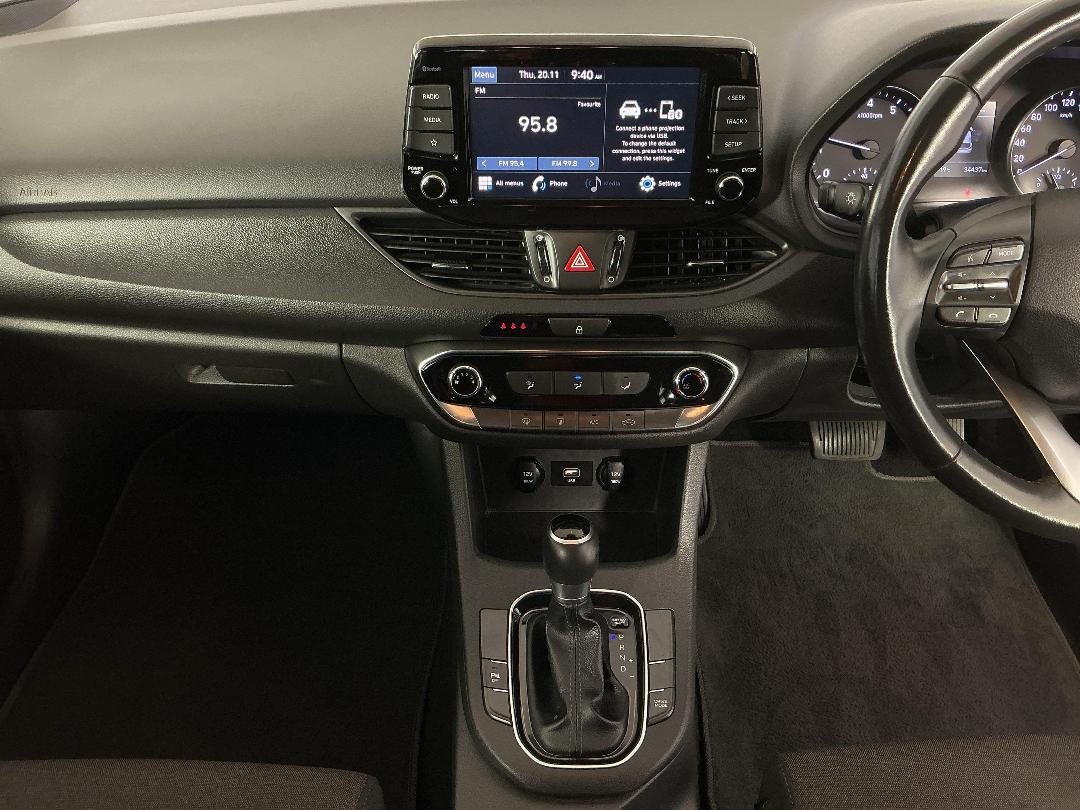 Photo '18' of Hyundai I30 Photo '18' of Hyundai I30