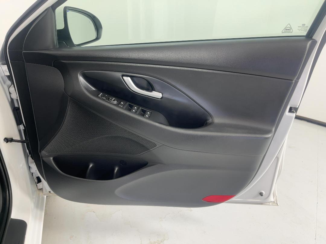 Photo '15' of Hyundai I30