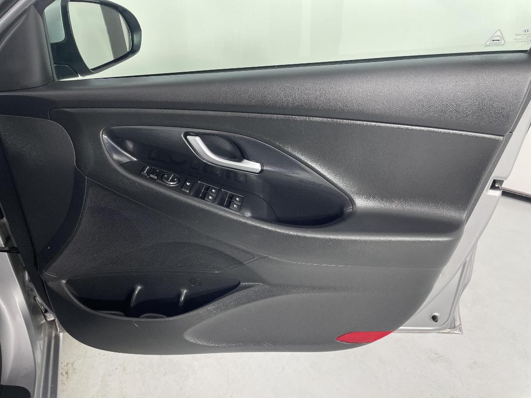 Photo '15' of Hyundai I30 Photo '15' of Hyundai I30