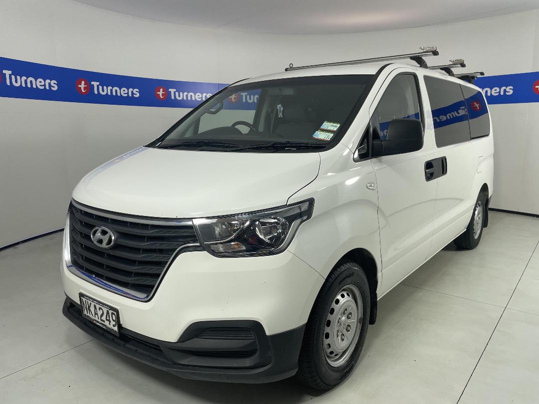 Photo '4' of Hyundai Iload Photo '4' of Hyundai Iload