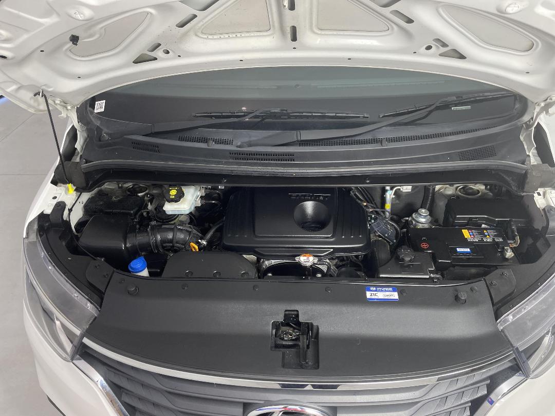 Photo '13' of Hyundai Iload Photo '13' of Hyundai Iload