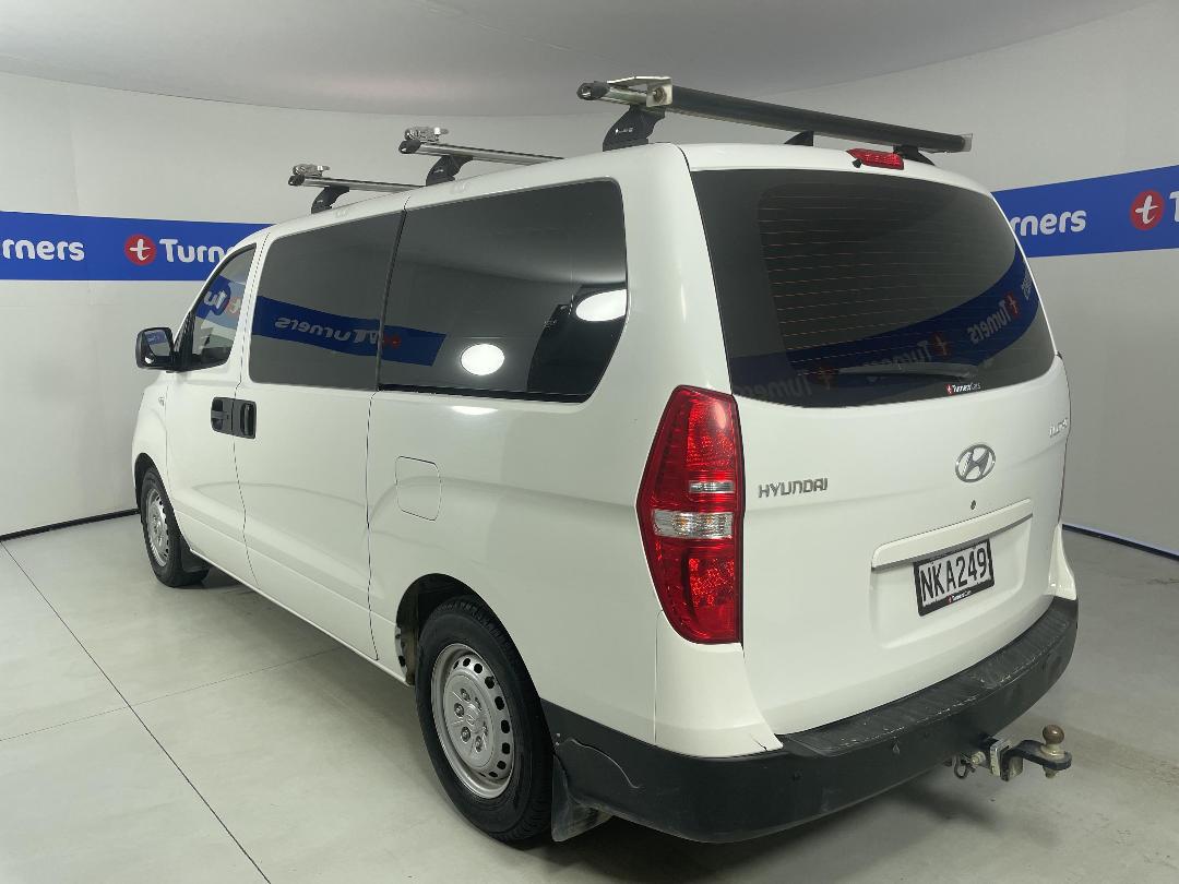 Photo '5' of Hyundai Iload Photo '5' of Hyundai Iload