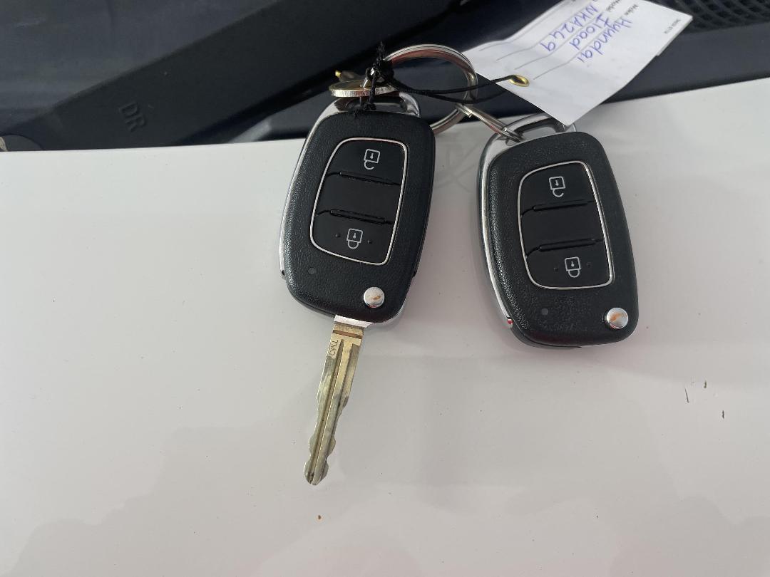 Photo '21' of Hyundai Iload Photo '21' of Hyundai Iload