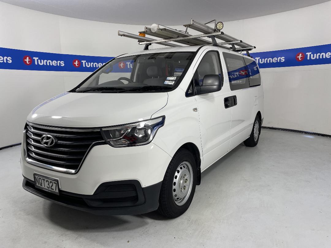 Photo '4' of Hyundai Iload Photo '4' of Hyundai Iload