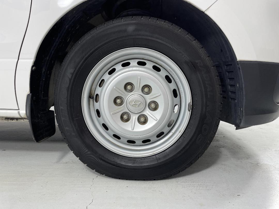 Photo '9' of Hyundai Iload Photo '9' of Hyundai Iload