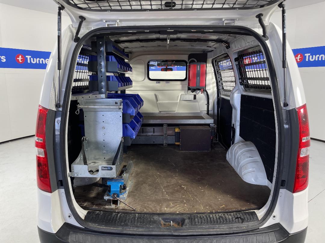 Photo '14' of Hyundai Iload Photo '14' of Hyundai Iload