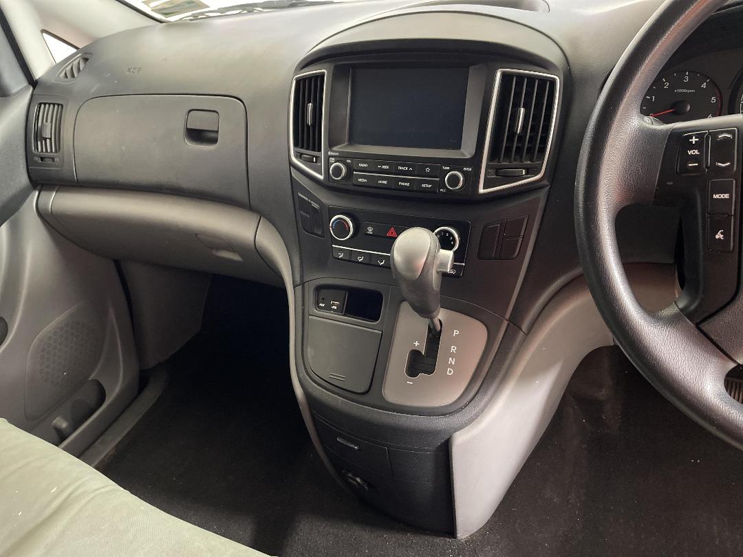 Photo '18' of Hyundai Iload