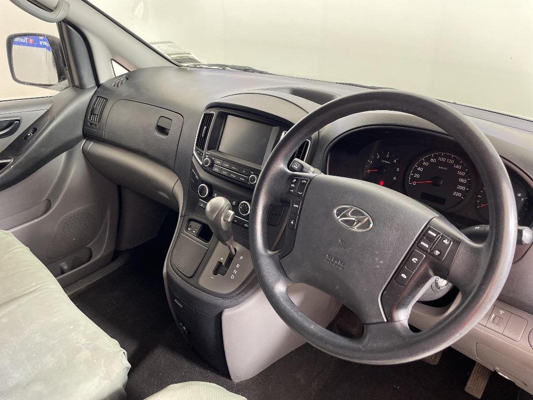 Photo '17' of Hyundai Iload