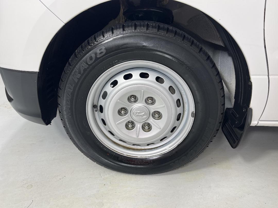 Photo '10' of Hyundai Iload