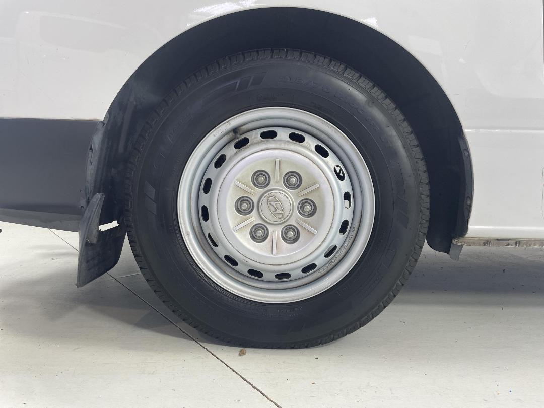 Photo '12' of Hyundai Iload