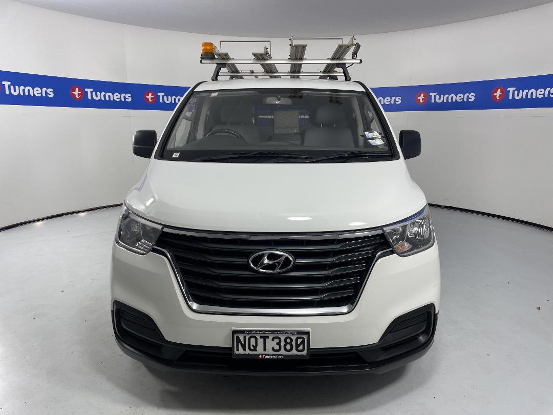 Photo '2' of Hyundai Iload