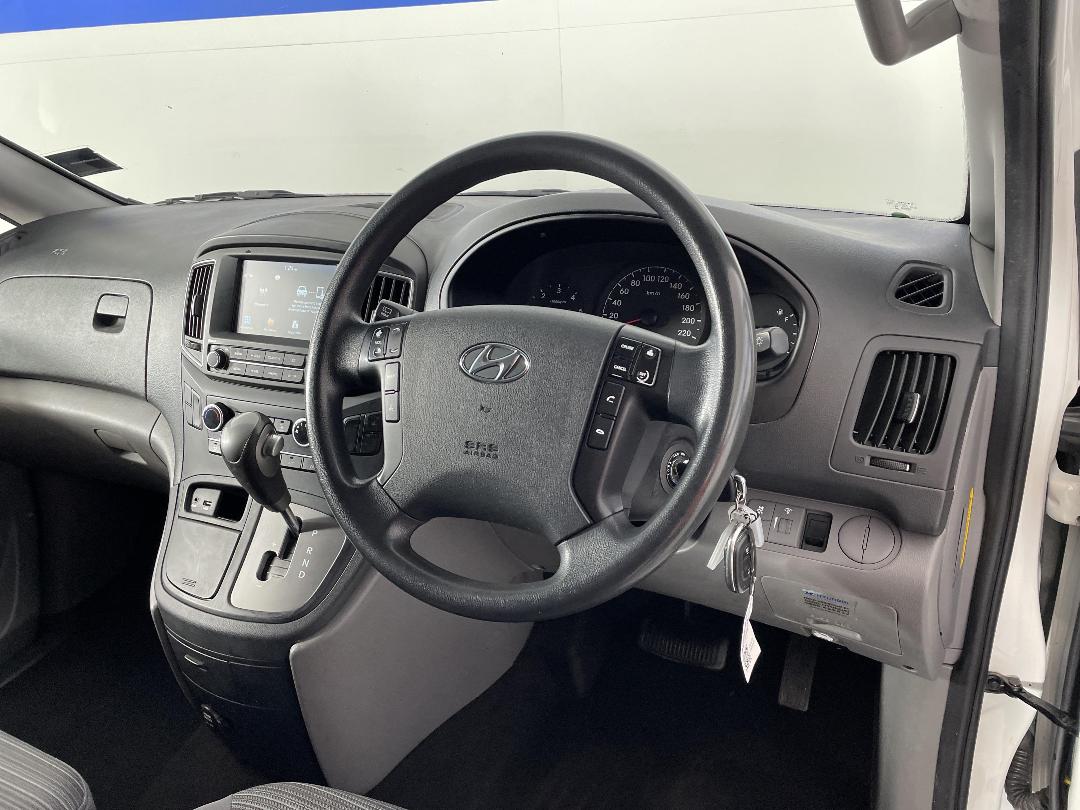 Photo '17' of Hyundai Iload