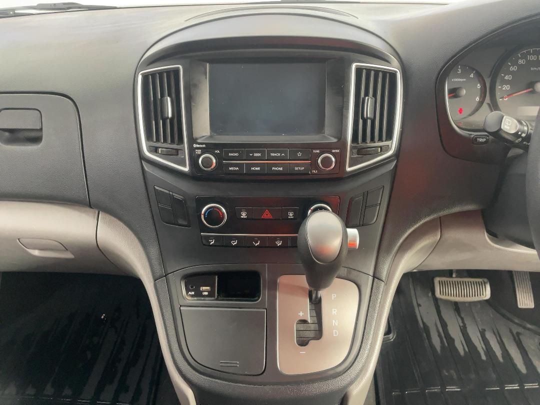 Photo '18' of Hyundai Iload Photo '18' of Hyundai Iload