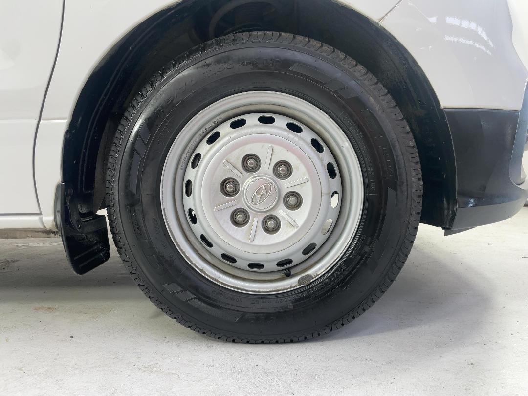 Photo '9' of Hyundai Iload Photo '9' of Hyundai Iload