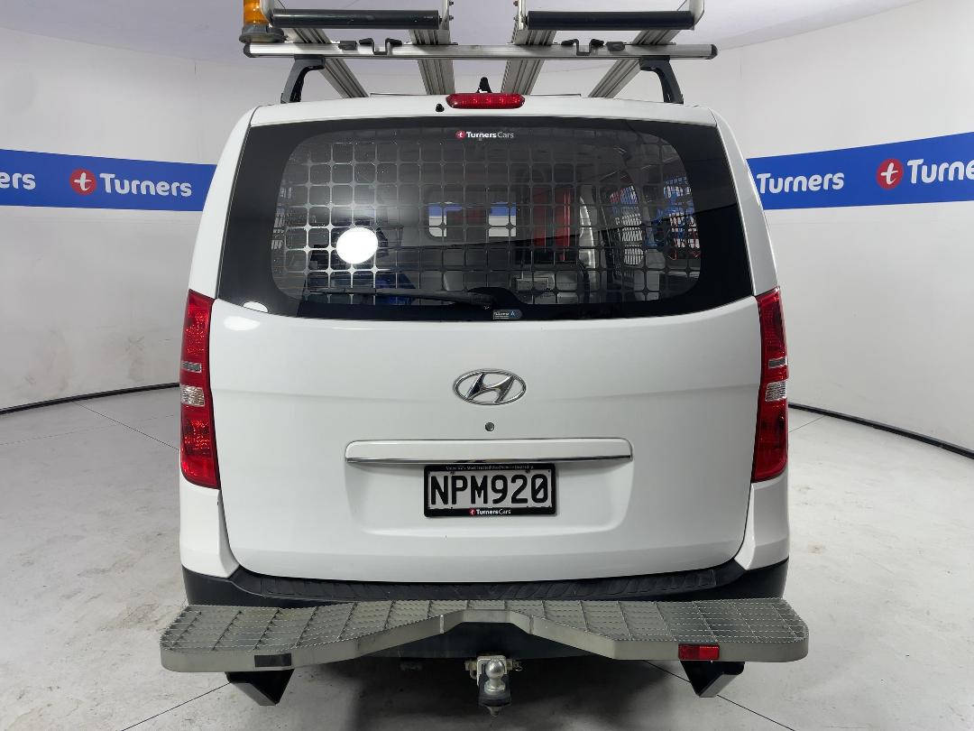 Photo '6' of Hyundai Iload Photo '6' of Hyundai Iload