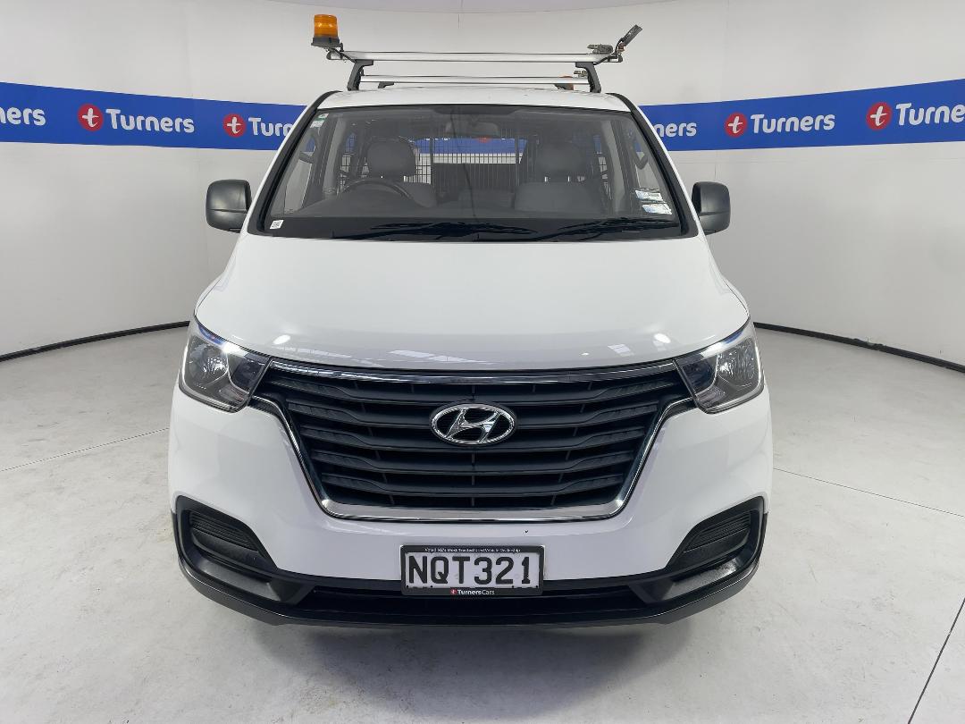 Photo '2' of Hyundai Iload Photo '2' of Hyundai Iload