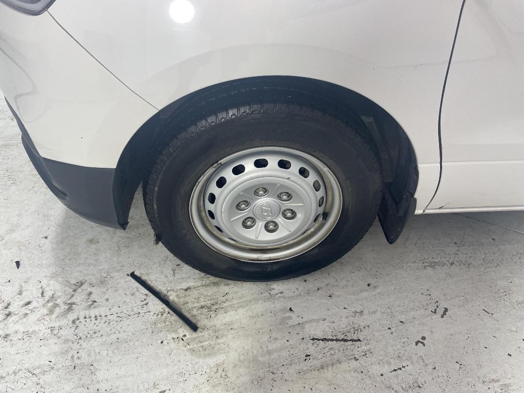 Photo '10' of Hyundai Iload Photo '10' of Hyundai Iload