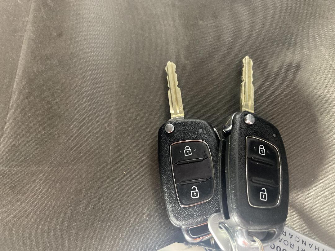 Photo '22' of Hyundai Iload Photo '22' of Hyundai Iload