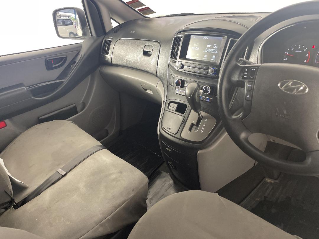 Photo '18' of Hyundai Iload Photo '18' of Hyundai Iload