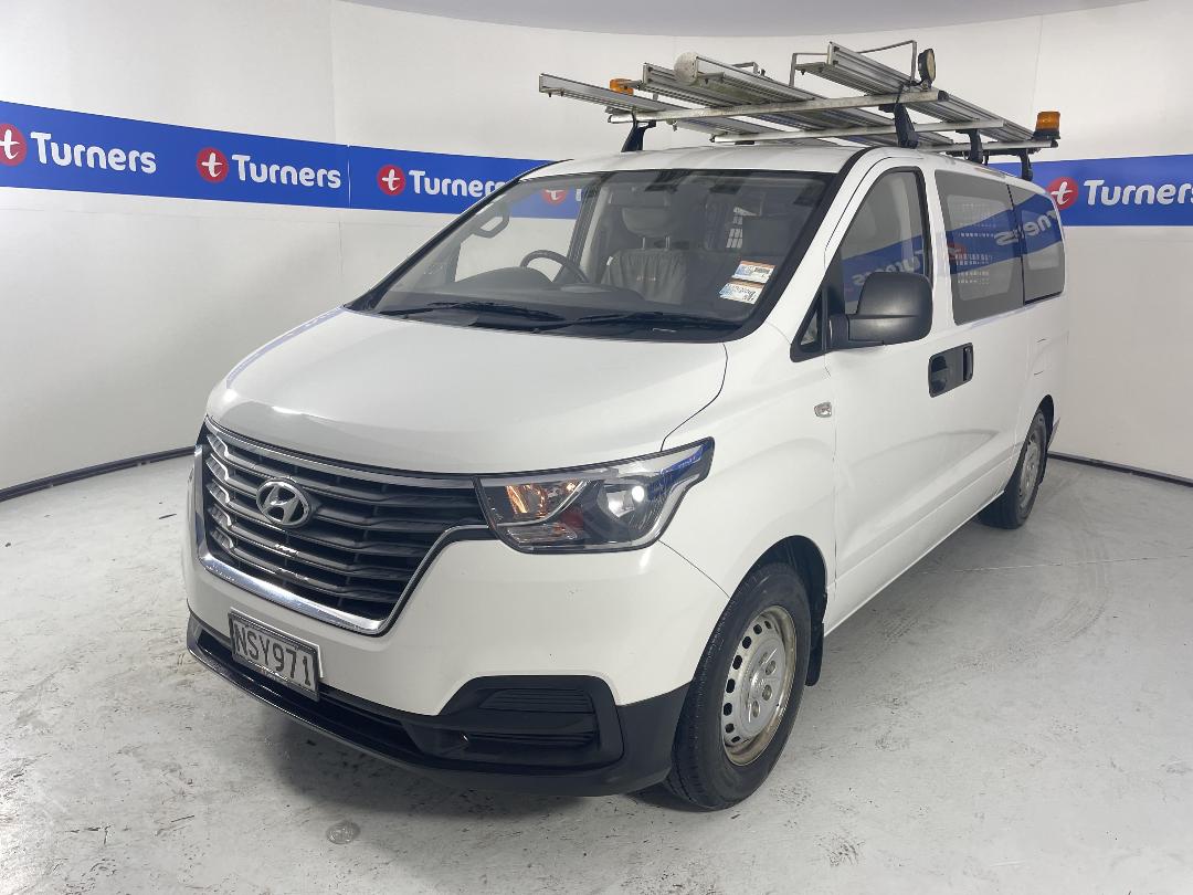 Photo '4' of Hyundai Iload Photo '4' of Hyundai Iload