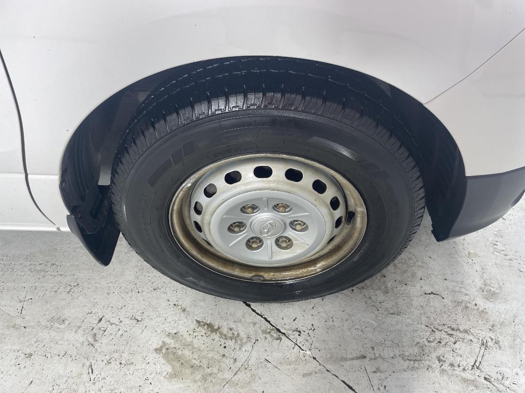 Photo '9' of Hyundai Iload Photo '9' of Hyundai Iload