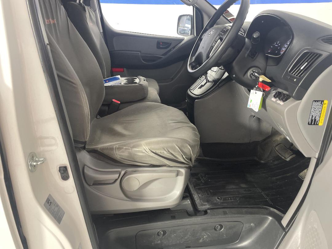 Photo '16' of Hyundai Iload Photo '16' of Hyundai Iload