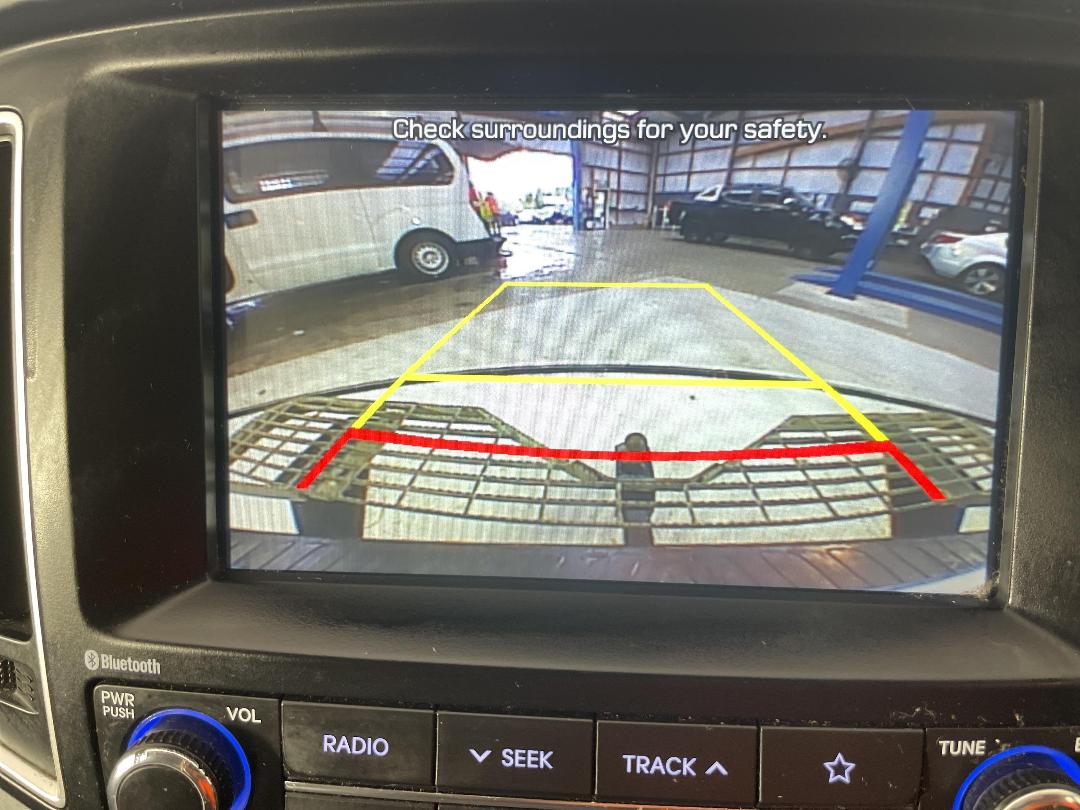 Photo '23' of Hyundai Iload Photo '23' of Hyundai Iload