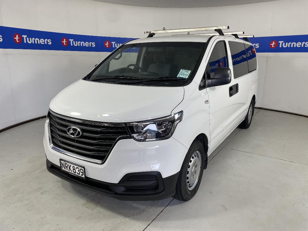 Photo '4' of Hyundai Iload Photo '4' of Hyundai Iload