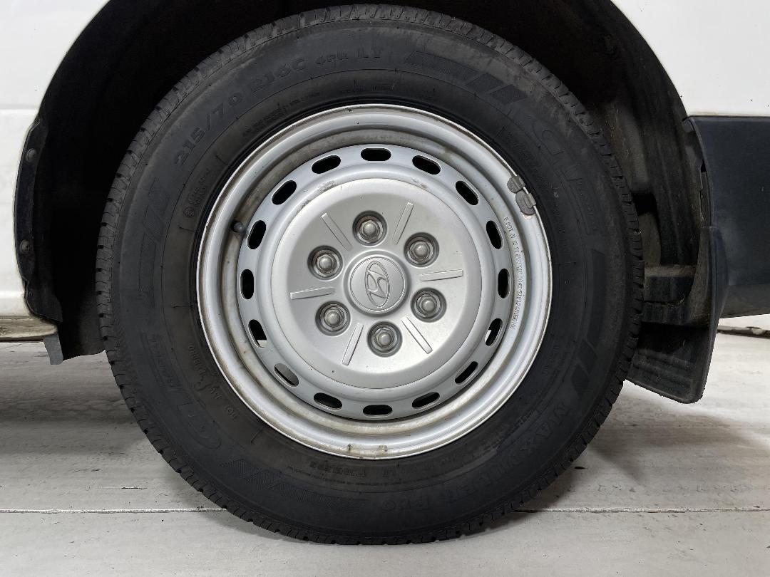 Photo '11' of Hyundai Iload Photo '11' of Hyundai Iload