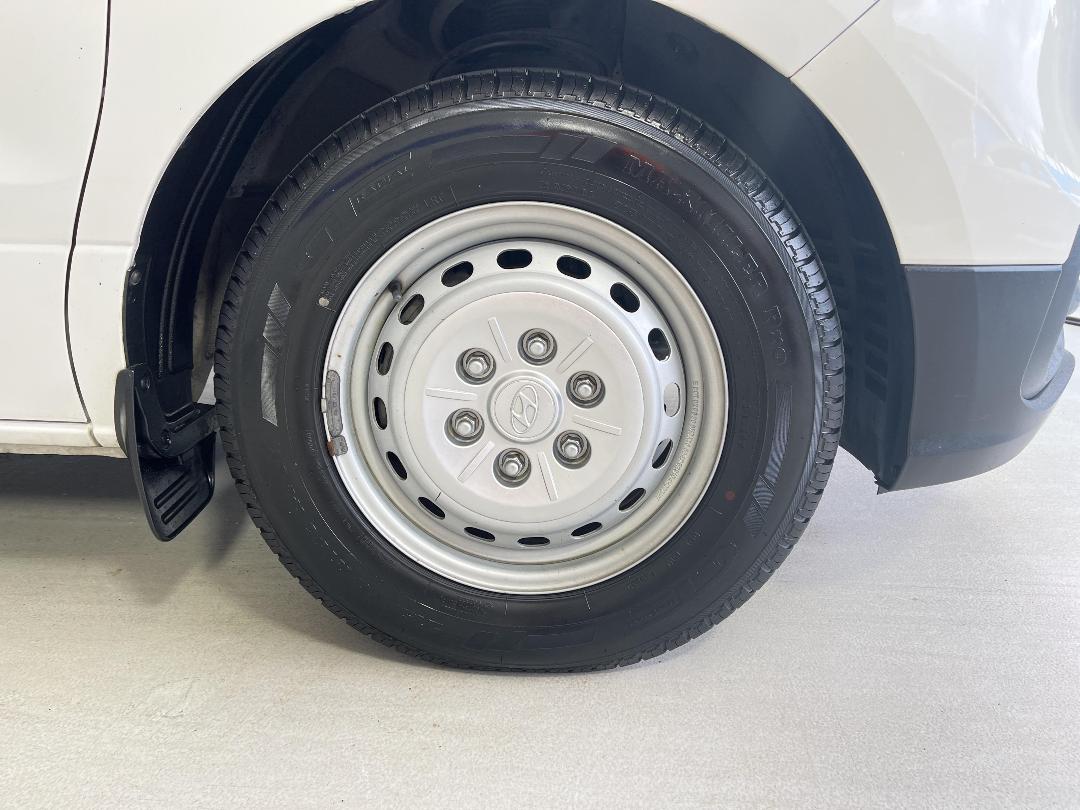 Photo '9' of Hyundai Iload Photo '9' of Hyundai Iload