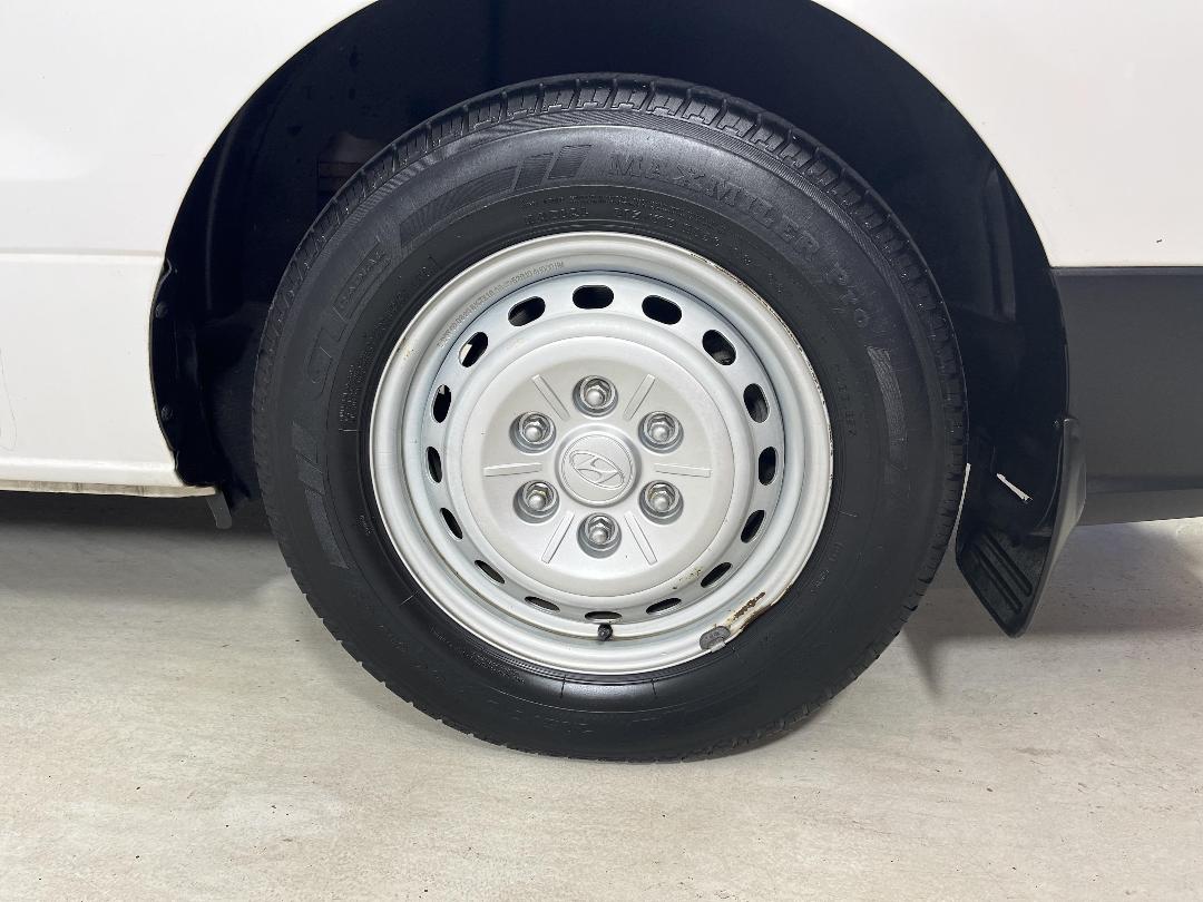 Photo '11' of Hyundai Iload Photo '11' of Hyundai Iload