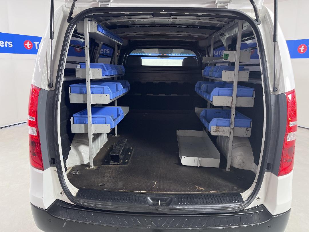 Photo '14' of Hyundai Iload Photo '14' of Hyundai Iload