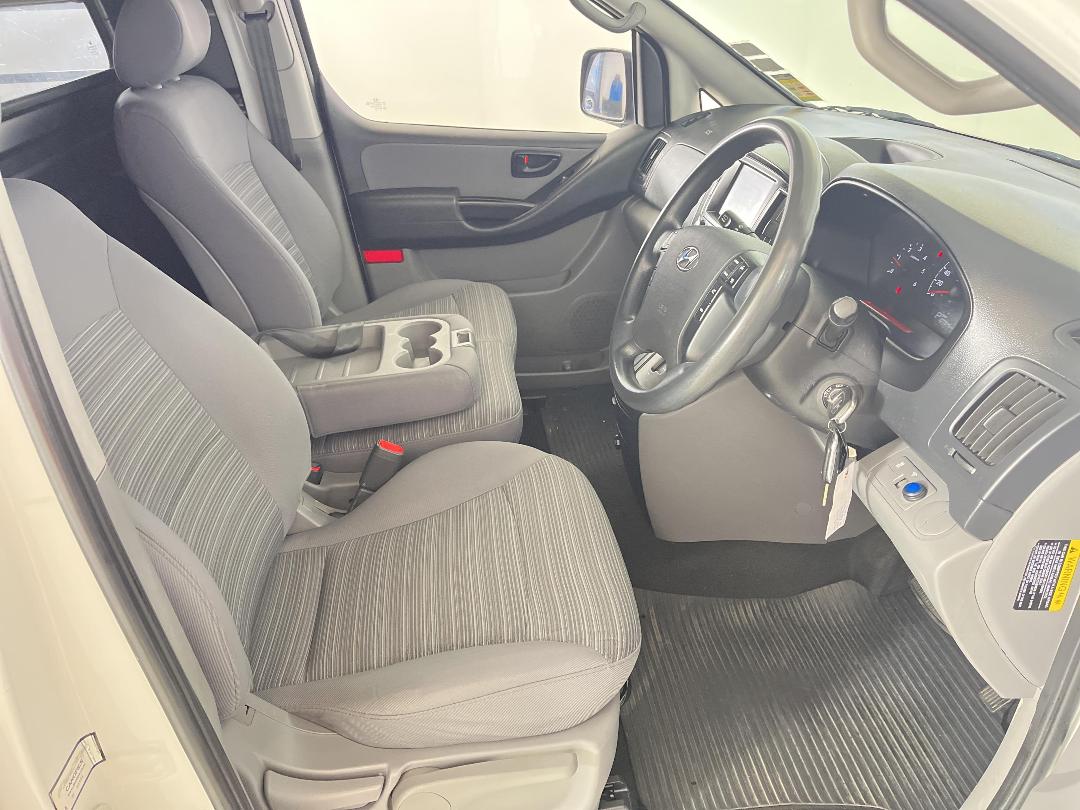 Photo '16' of Hyundai Iload Photo '16' of Hyundai Iload