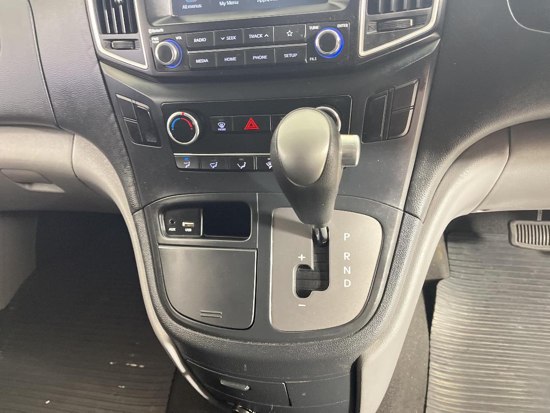 Photo '18' of Hyundai Iload Photo '18' of Hyundai Iload