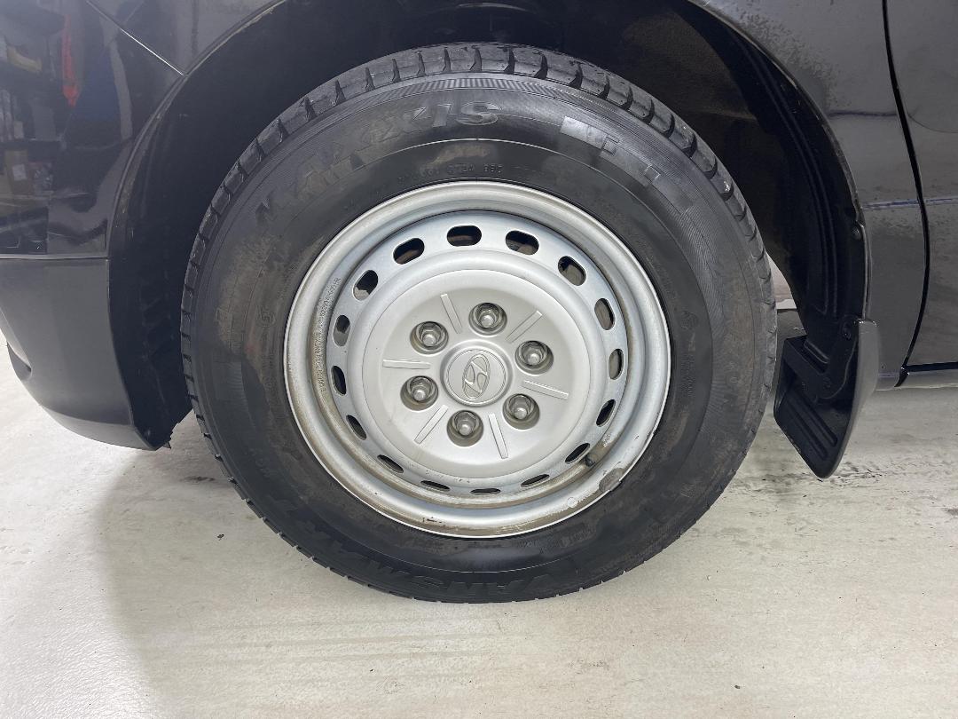 Photo '10' of Hyundai Iload Photo '10' of Hyundai Iload