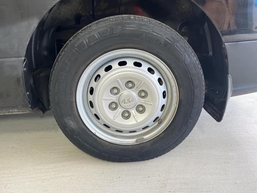 Photo '11' of Hyundai Iload Photo '11' of Hyundai Iload